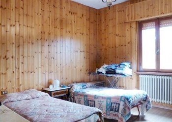 Semi-detached Villa Via Nazionale 123, 125, Castiglione dei Pepoli - photo 12