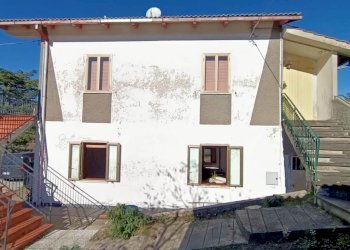 Semi-detached Villa Via Nazionale 123, 125, Castiglione dei Pepoli - photo 6