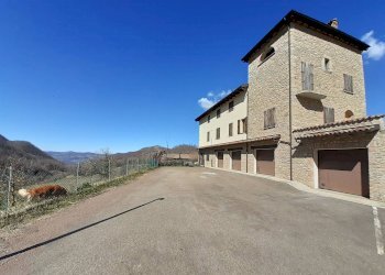 Bilocale Via Villa 4/5, Castel d'Aiano - foto 3