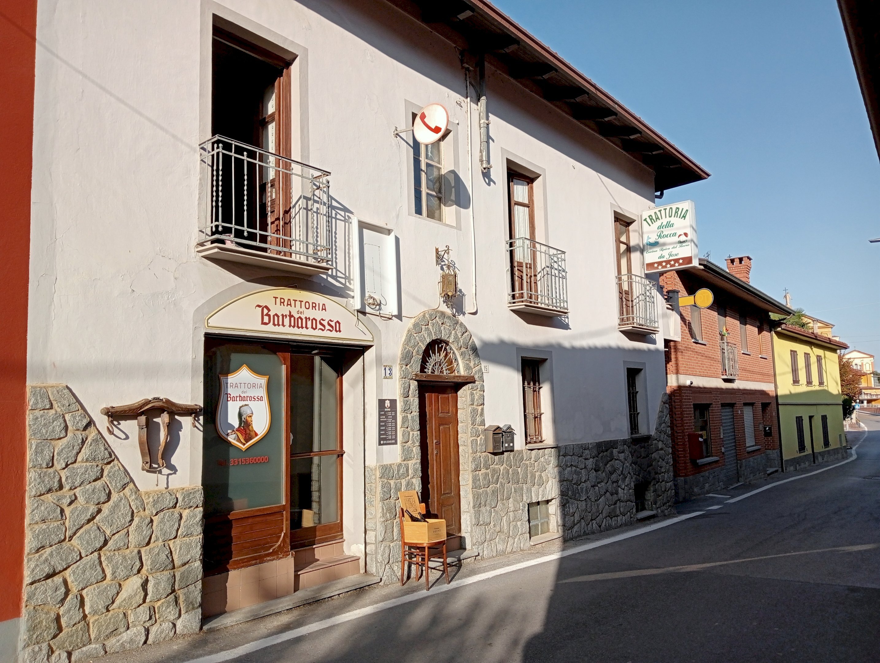 esterno - Locale Commerciale Via Umberto I, Monteu Roero, Italia, Monteu Roero - foto 1