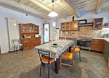 Villa via Carlo Alberto, 17, Borgo San Martino - foto 9