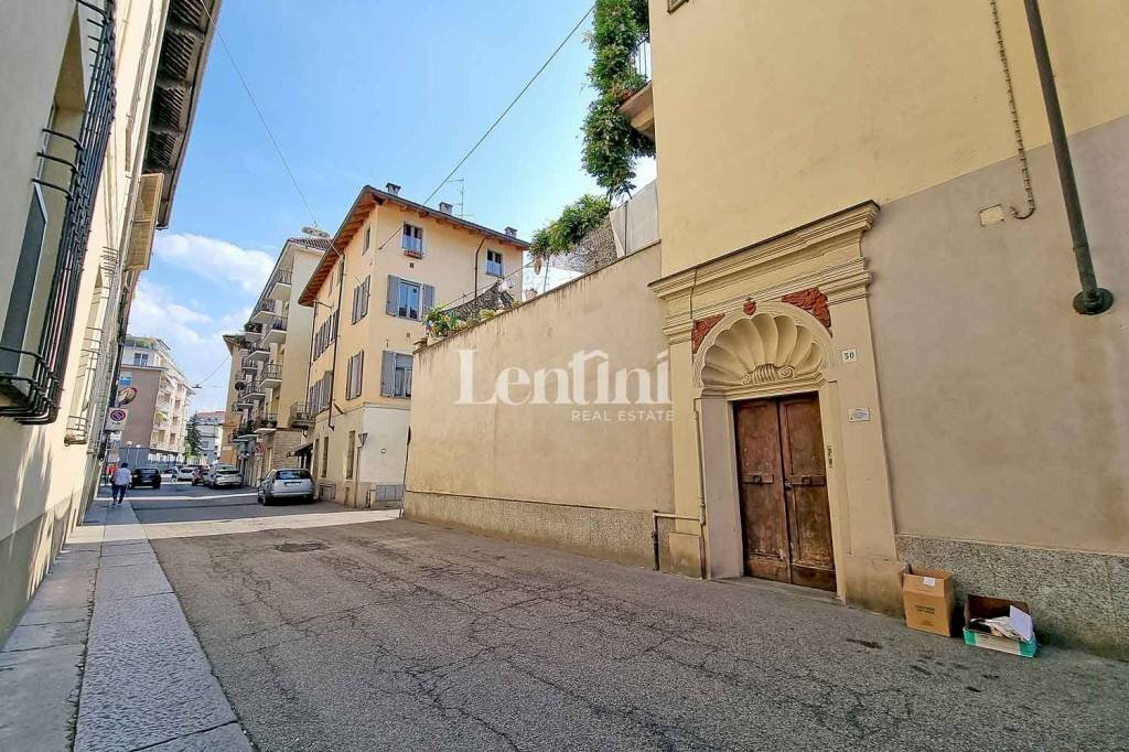 Apartment via Ferrante Aporti, 30, Casale Monferrato - photo 2