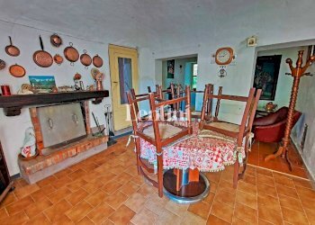 Villa via Carnevali, 5, Treville - foto 3