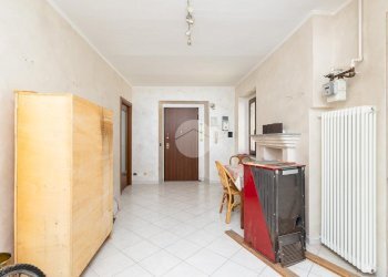 Two-room apartment Via borsi, Piossasco - photo 4