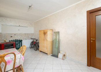 Two-room apartment Via borsi, Piossasco - photo 5