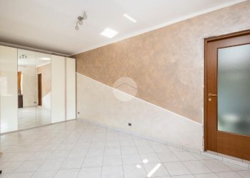 Two-room apartment Via borsi, Piossasco - photo 6