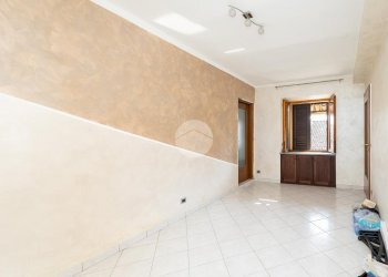Two-room apartment Via borsi, Piossasco - photo 8