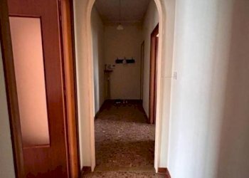 CORRIDOIO - Trilocale corso Giovanni Giolitti, 40, Cuneo (zona Centro) - foto 3