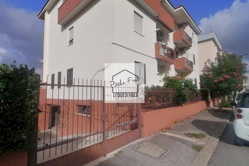 Facciata - Quadrilocale via Puglie, Aprilia - foto 3