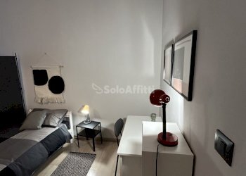 CAMERA 1 ......jpg - Appartamento Via Luigi Tarino 15 bis, Torino - foto 21