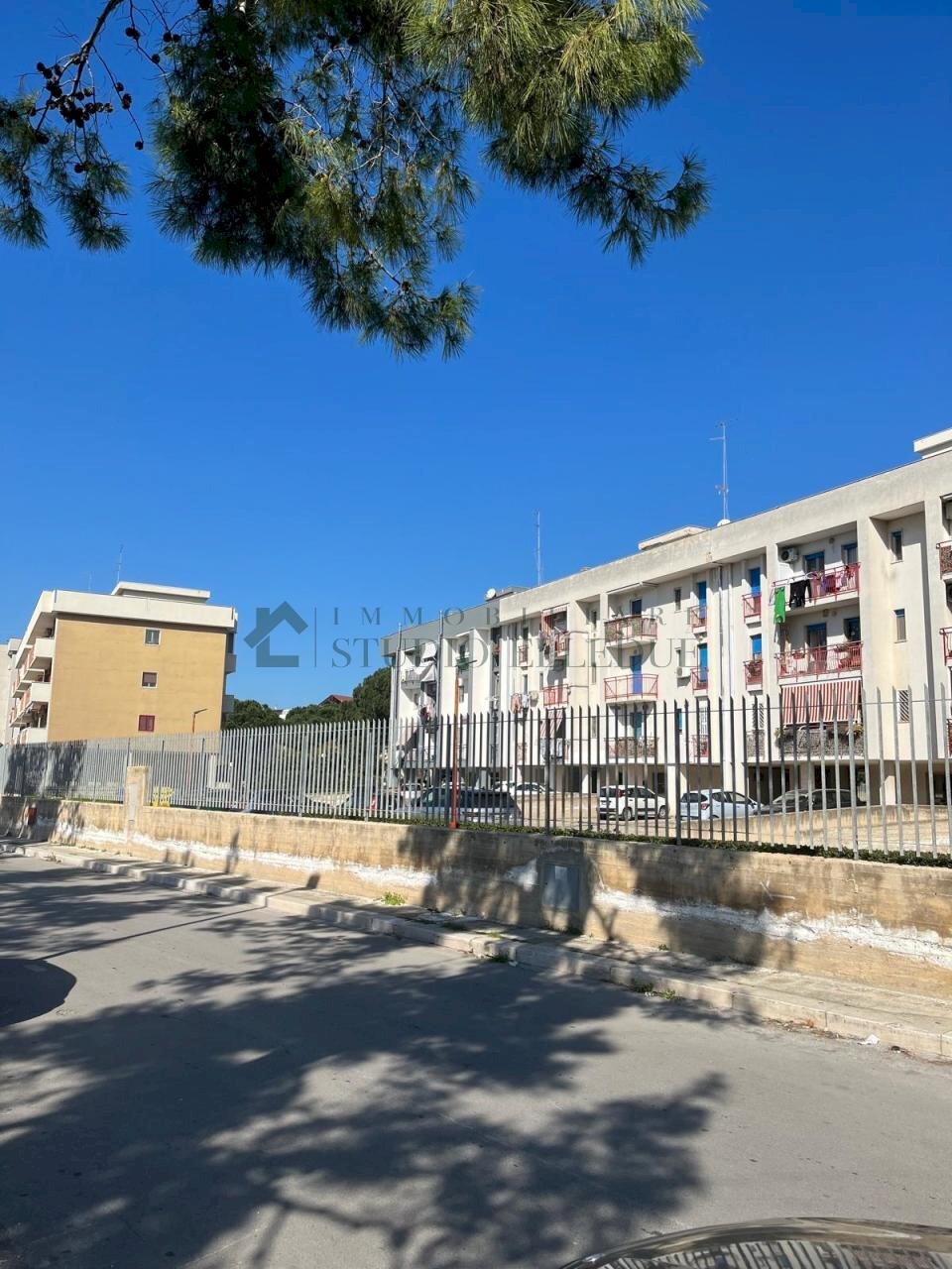 833058f3-9dc6-4d78-a734-c3d68354ceeb.jpg - Three-room apartment VIA NAPOLI 369/D, Bari - photo 2