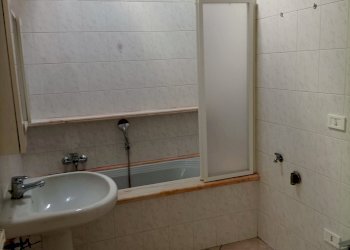bagno - Villa Trifamiliare centrale, Castel San Giovanni - foto 7