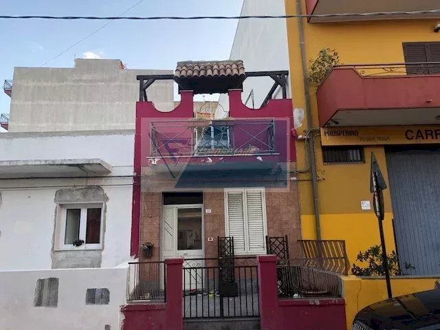 Four-room apartment Via Alcide De Gasperi, Siracusa - photo 1