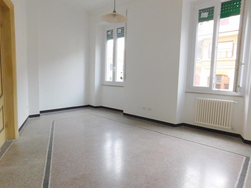 Office Savona (neighborhood Centro storico) - photo 2