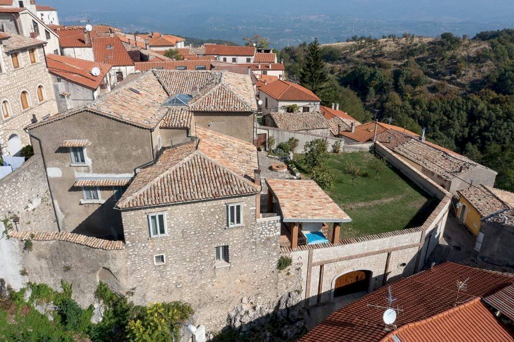 Esterno - Rustico via Fiorilli, Montemarano - foto 1