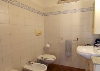 14.jpg - Three-room apartment Avegno - photo 18