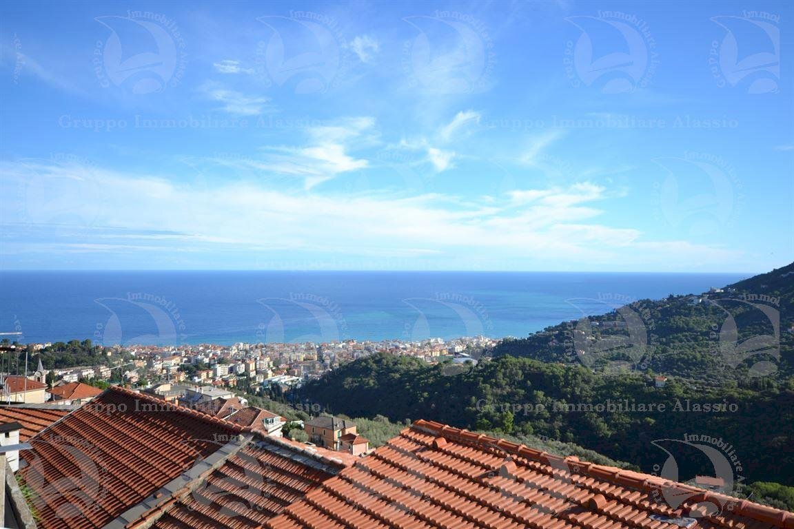 Four-room apartment Alassio - photo 3
