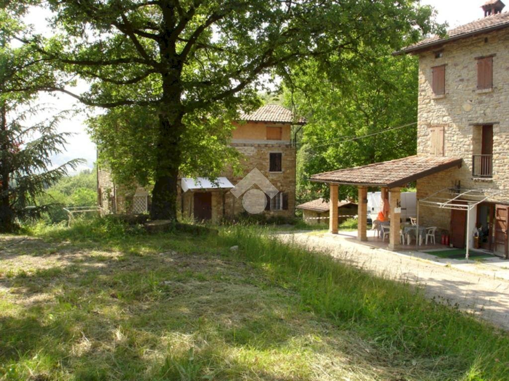Independent house Via Canale, Baiso - photo 1