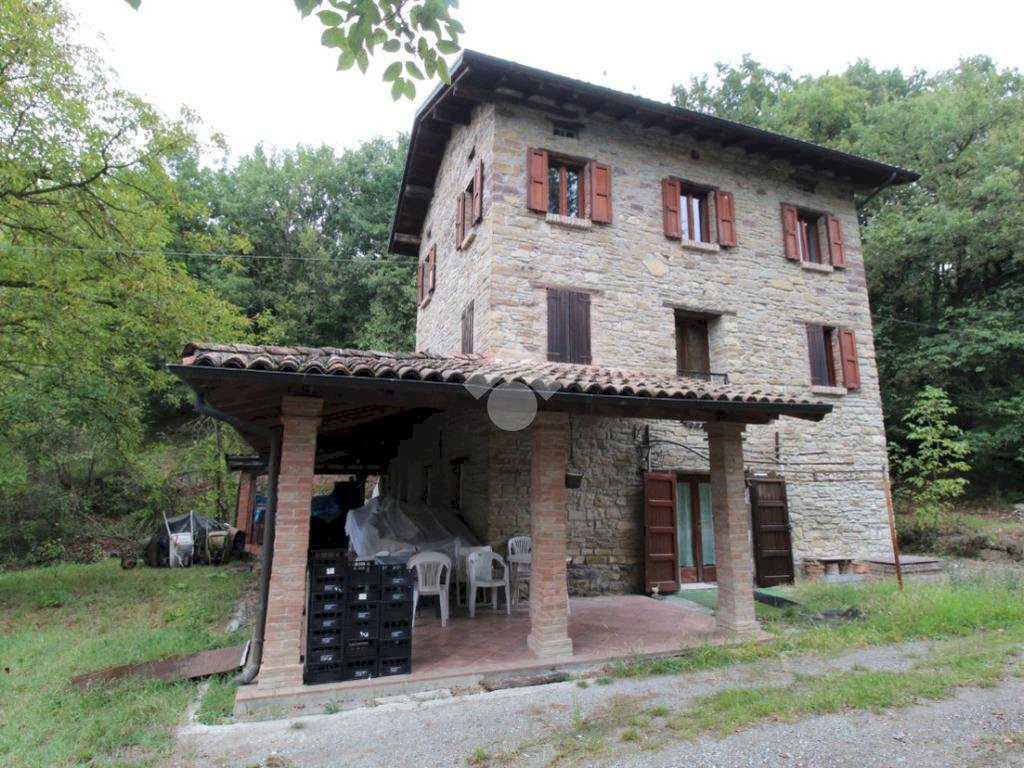 Independent house Via Canale, Baiso - photo 3