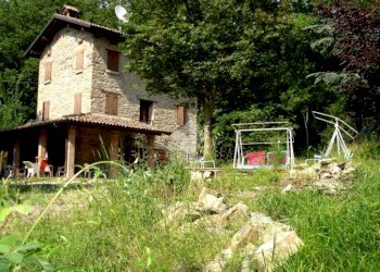 Independent house Via Canale, Baiso - photo 2