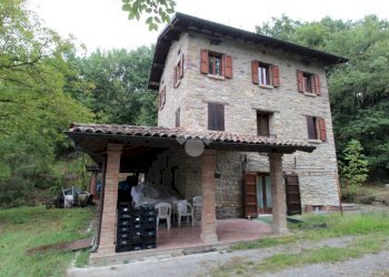 Independent house Via Canale, Baiso - photo 3
