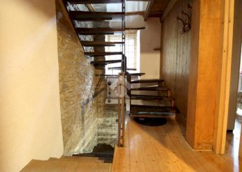 Independent house Via Canale, Baiso - photo 12