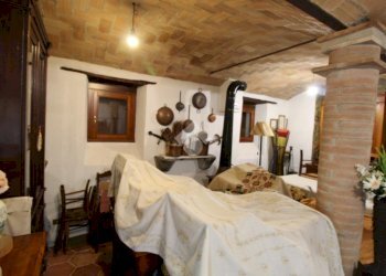Independent house Via Canale, Baiso - photo 34