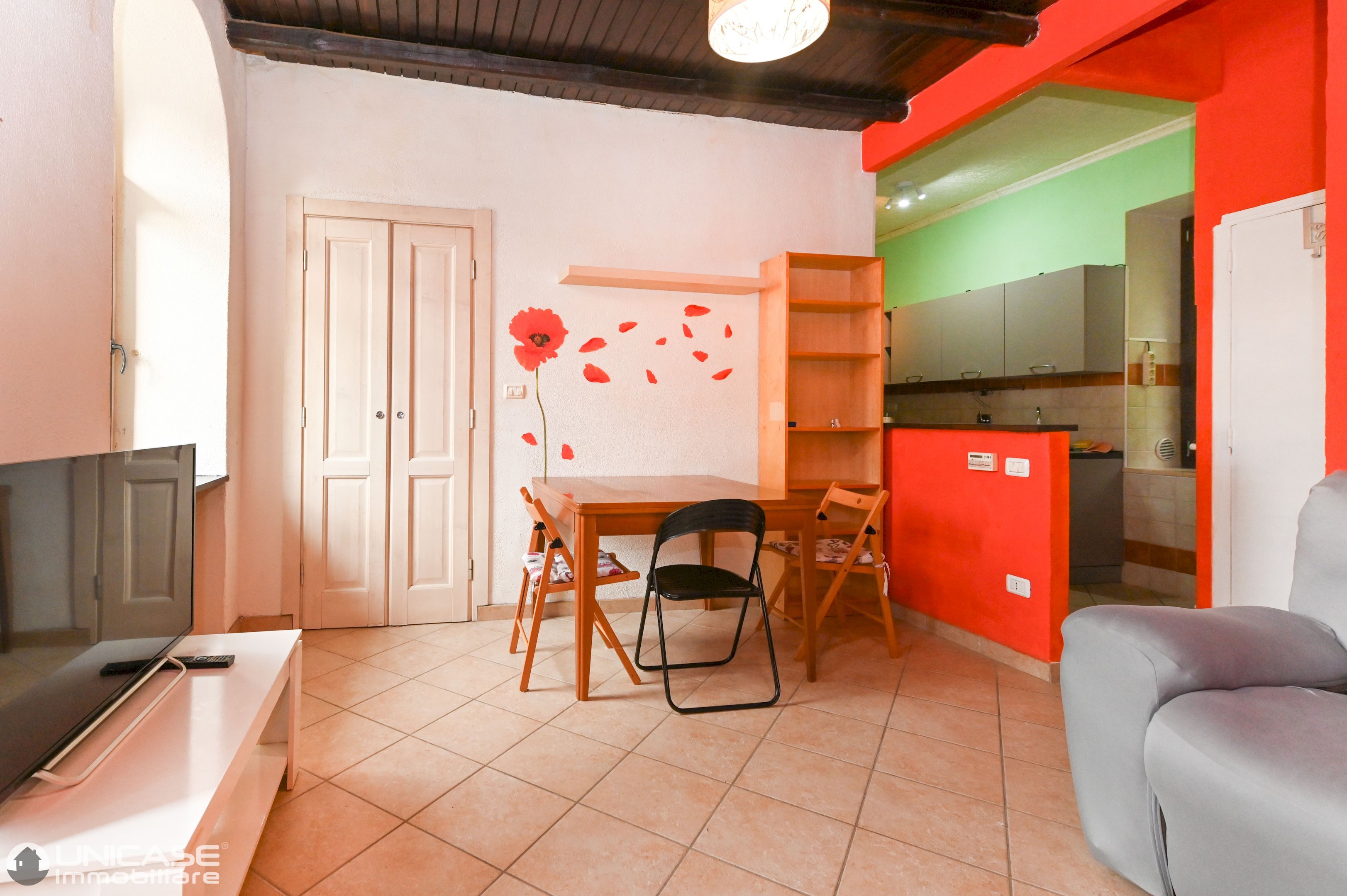 sala - Two-room apartment Pinerolo - photo 1
