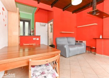 sala - Two-room apartment Pinerolo - photo 4