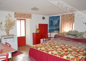 Semi-detached house Borgata Lageard , Perosa Argentina - photo 9