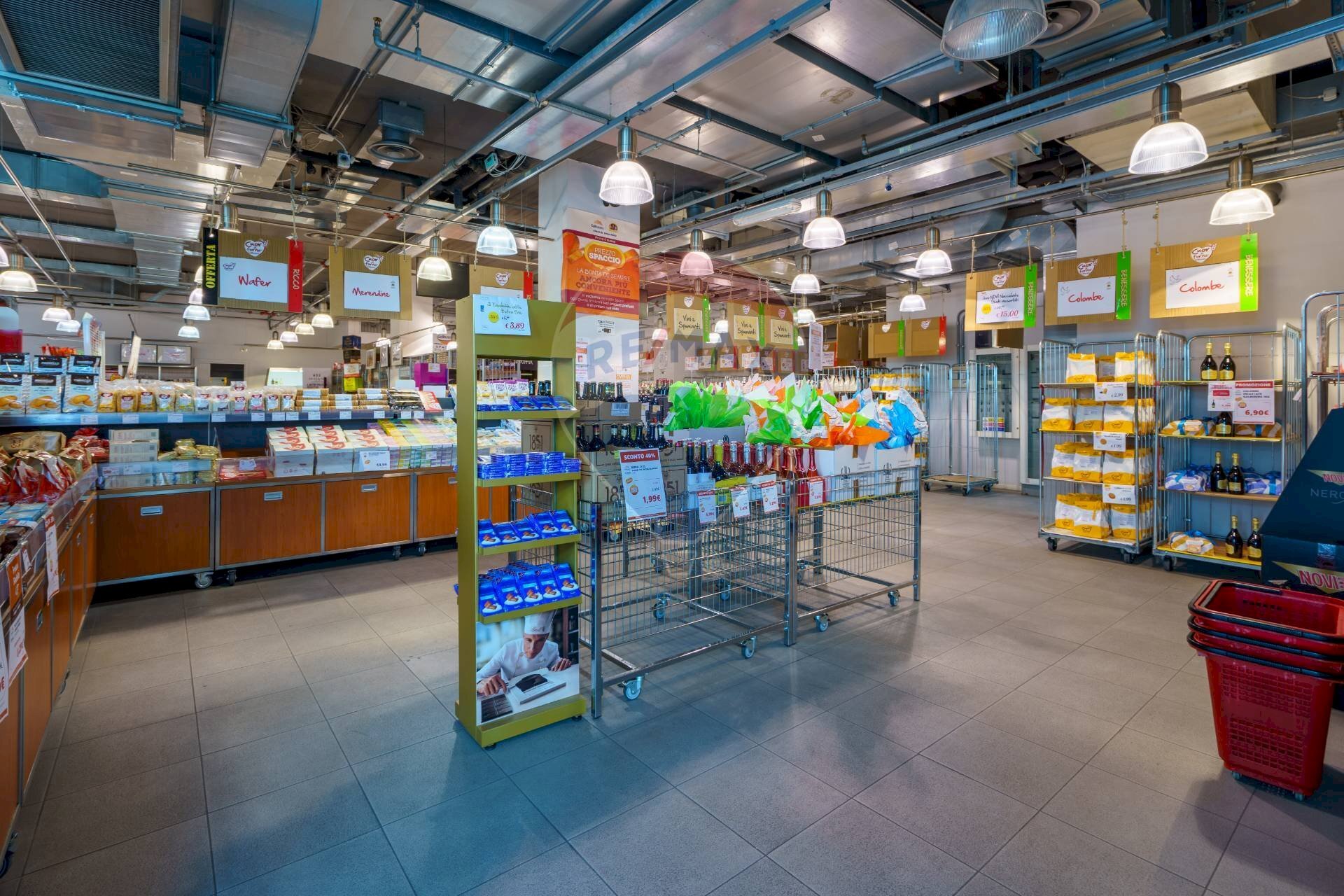 Locale Commerciale Strada Provinciale ex SS 525, Lallio - foto 1