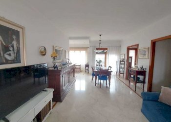 72fc726f-c305-4e33-bc8c-0861bf6c41e8.JPG - Attic Via Andrea Millevoi 401, Roma - photo 18