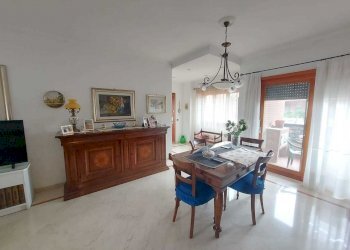 ef3d2ec2-7571-435c-81a3-7aff1d26e947.JPG - Attic Via Andrea Millevoi 401, Roma - photo 21