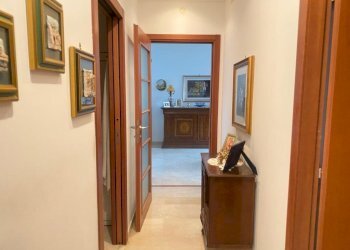 5ac74dc4-c851-4a7c-9db8-639ab0a4d3d0.JPG - Attic Via Andrea Millevoi 401, Roma - photo 28