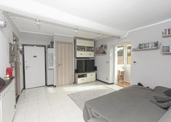 SOGGIORNO (3).jpg - Appartamento Via Martiri della Libertà 91, Campomorone - foto 4