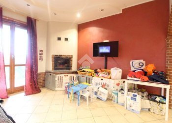 Trilocale Via S. Grato, Poirino - foto 3