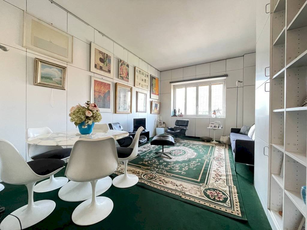 Soggiorno - Appartamento via Galileo Galilei, Milano - foto 3