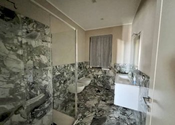 bagno zona giorno - Villa via Valle Quarta, Alessandria - foto 9