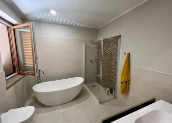 bagno padronale - Villa via Valle Quarta, Alessandria - foto 16