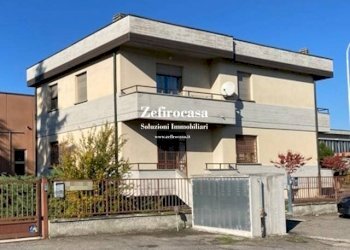 Facciata - Ufficio via 2 Giugno, Anzola dell'Emilia - foto 1