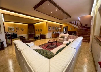 Villa via Ciliegio, 7, L'Aquila - foto 1