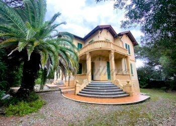 villa - Villa Via Renato Fucini, Livorno - foto 1