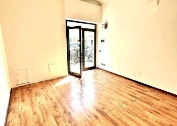 WhatsApp Image 2022-05-10 at 16.11.11 (4).jpeg - Locale Commerciale Via del Gelsomino, Firenze - foto 5