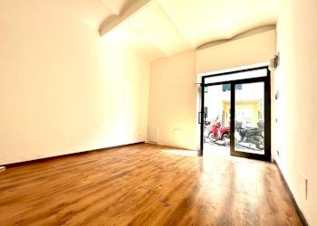 WhatsApp Image 2022-05-10 at 16.12.43.jpeg - Locale Commerciale Via del Gelsomino, Firenze - foto 11