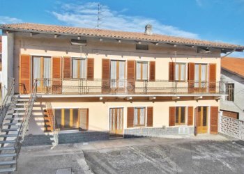 Casa indipendente Vicolo Balbo, Maglione - foto 1