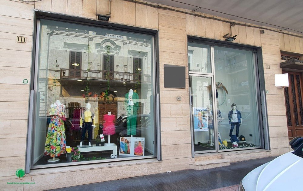 Negozio C.so Vittorio Emanuele   Numero civico 111-113, Triggiano - foto 2