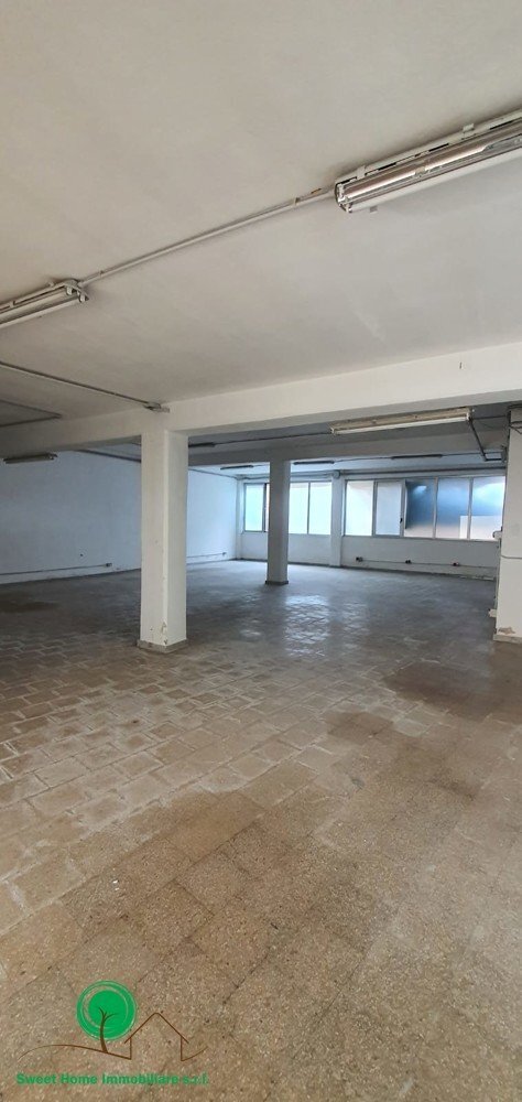 Capannone Cesare Battisti, Triggiano - foto 3