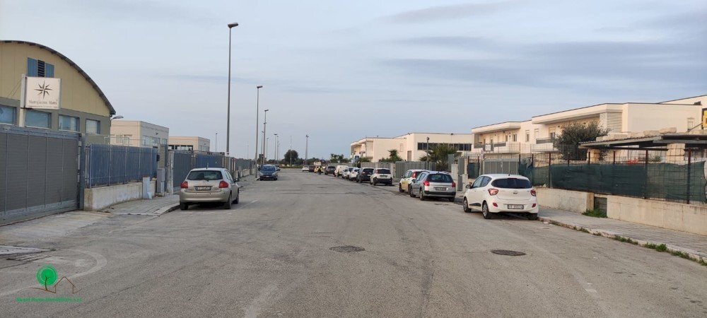 Building land Triggiano - photo 1