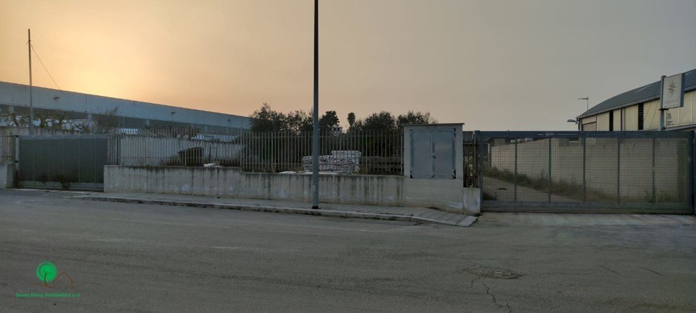 Building land Triggiano - photo 2