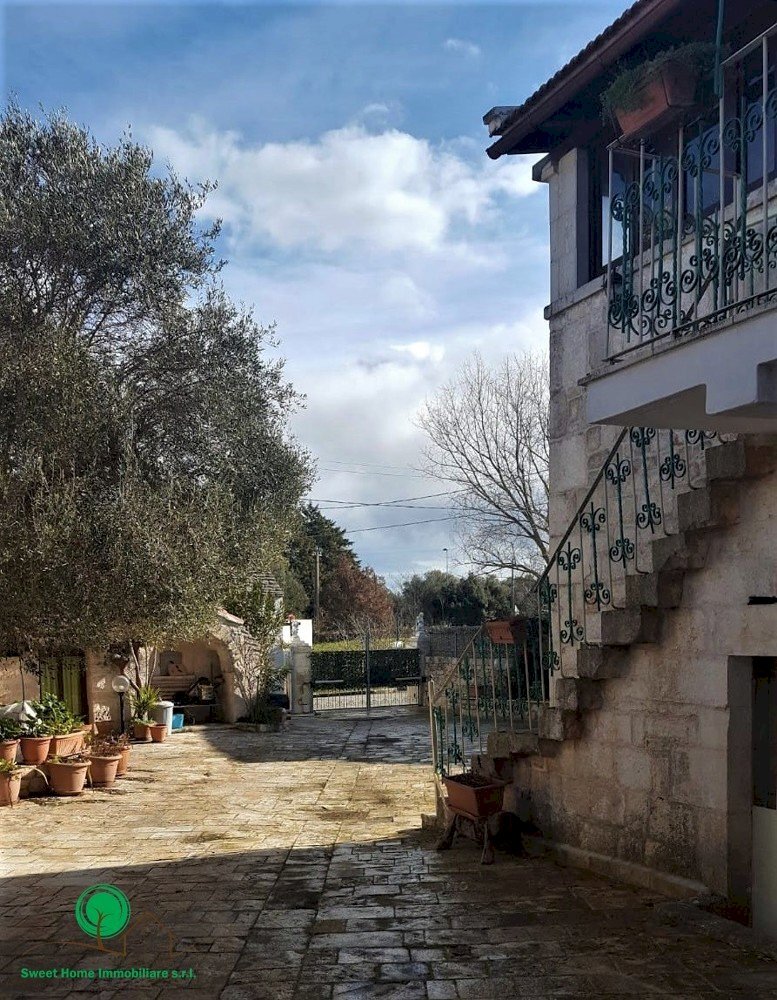 Stable - Palace Madonna del Rosario, Alberobello - photo 3